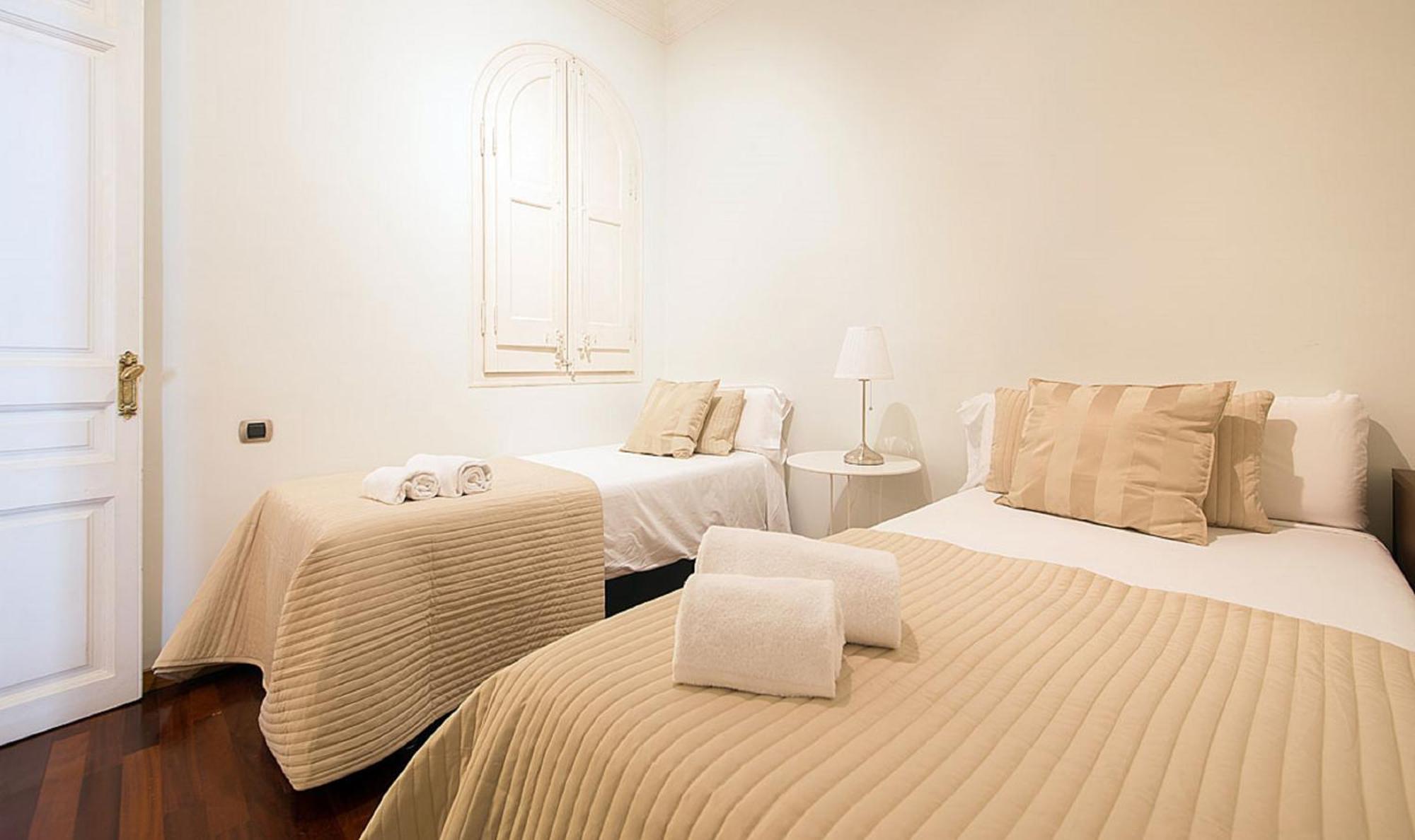 4 En Calle Balmes - Stylish *