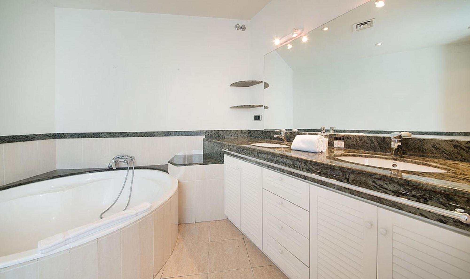 Appartement 4 En Calle Balmes - Stylish Barcelone